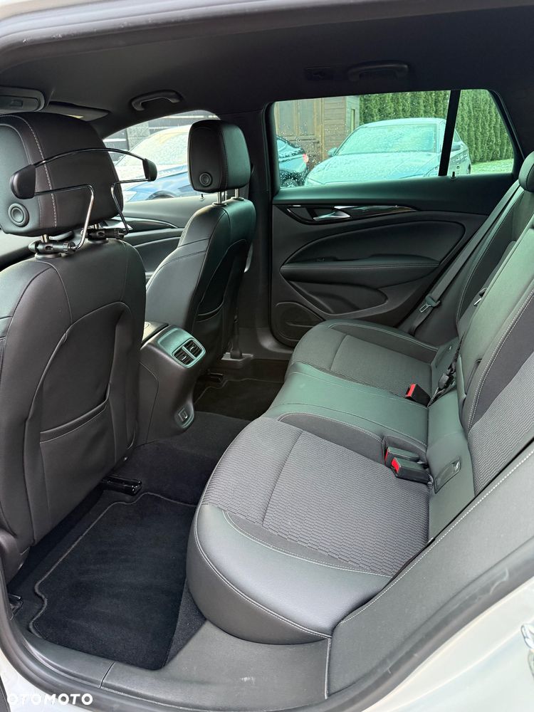 Opel Insignia 2.0 CDTI Business Elegance S&S - 28