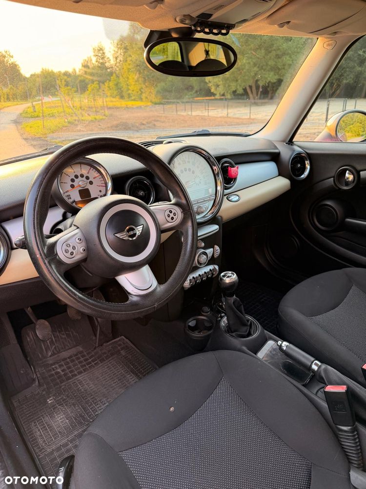 MINI Clubman Cooper D - 7