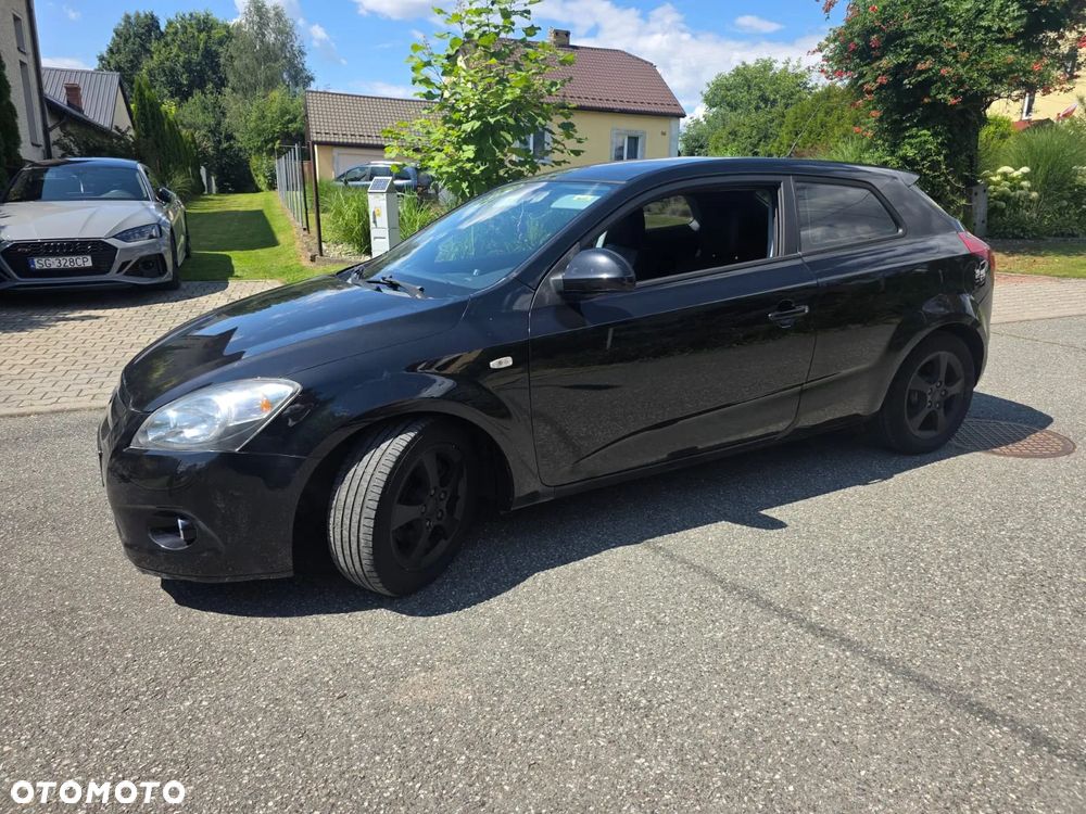 Kia Ceed 1.4 Comfort + - 6