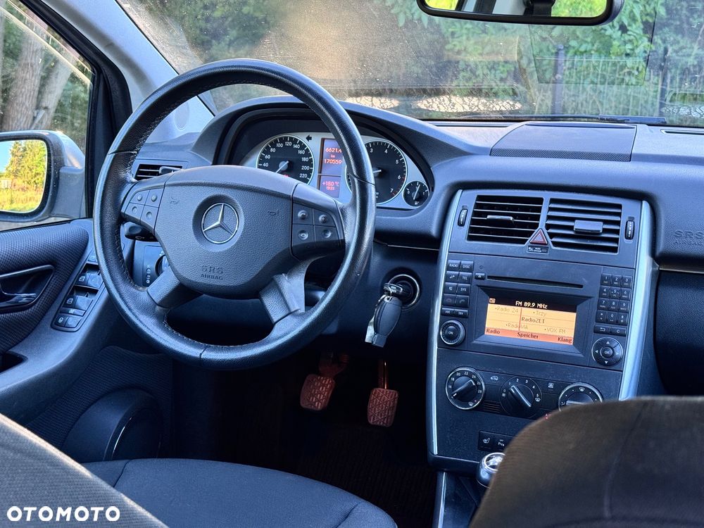 Mercedes-Benz Klasa B 180 BlueEFFICIENCY SPORT EDITION - 5