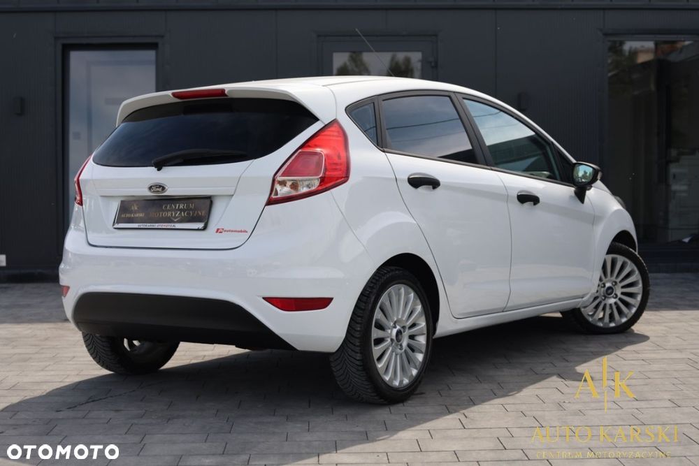 Ford Fiesta - 4