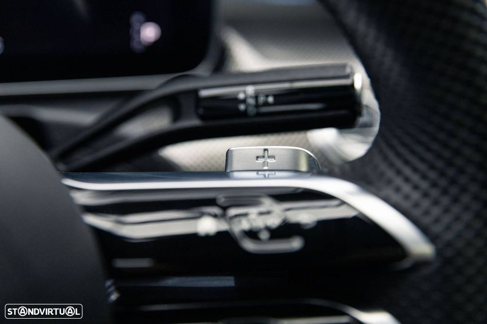 Mercedes-Benz C 220 d AMG Line - 32