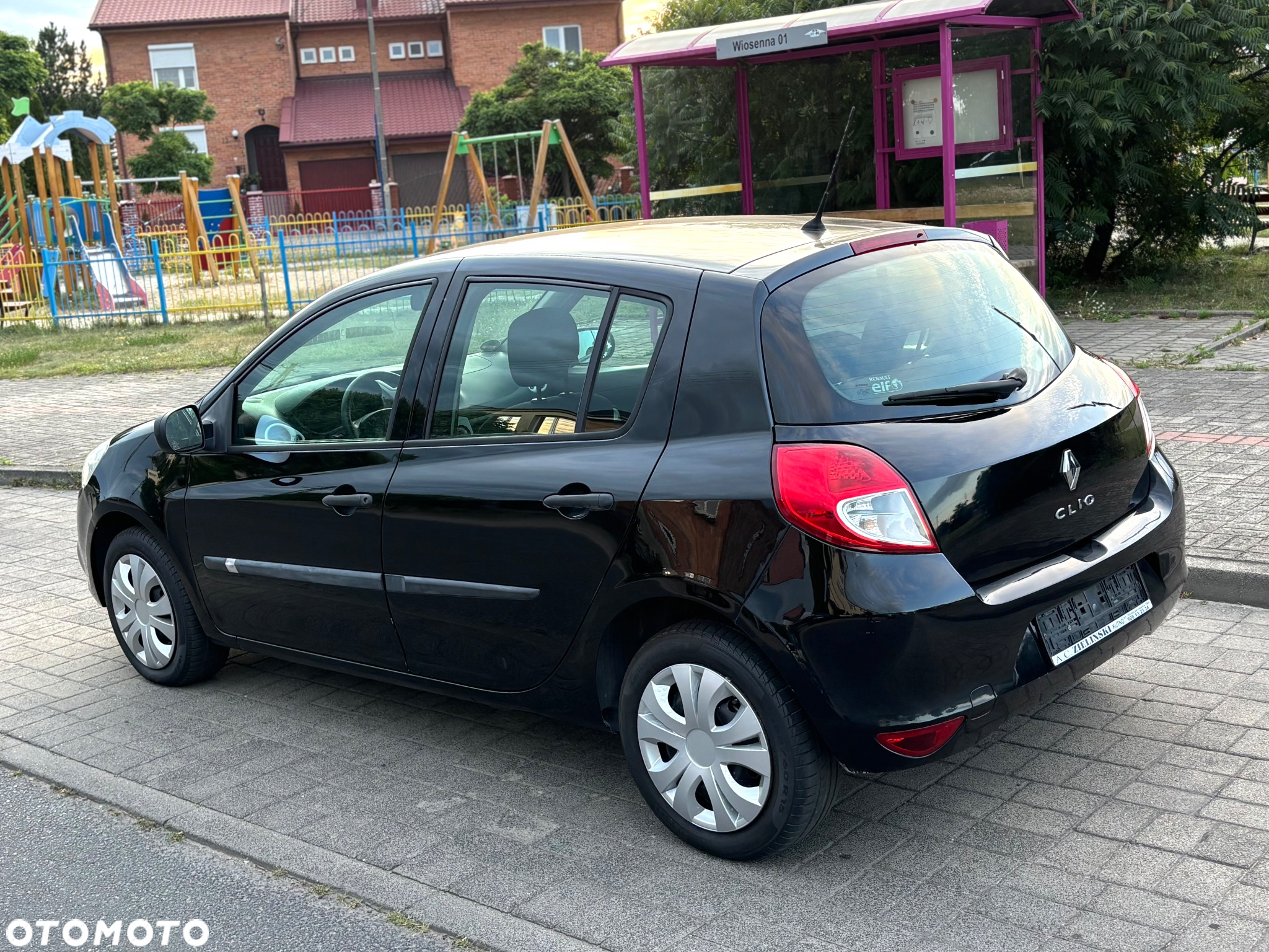 Renault Clio 1.2 16V 75 Yahoo - 3