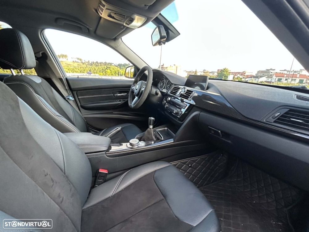 BMW 318 d M Sport - 12