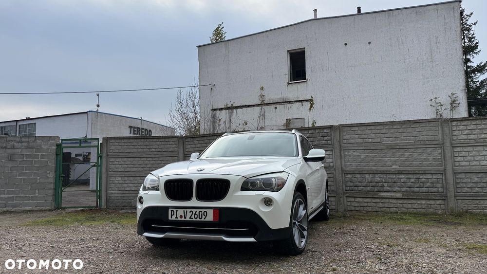 BMW X1 xDrive20d - 27