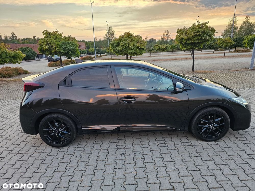 Honda Civic 1.6 i-DTEC Elegance (ADAS) - 8