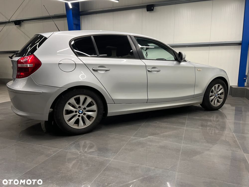 BMW Seria 1 118d - 12