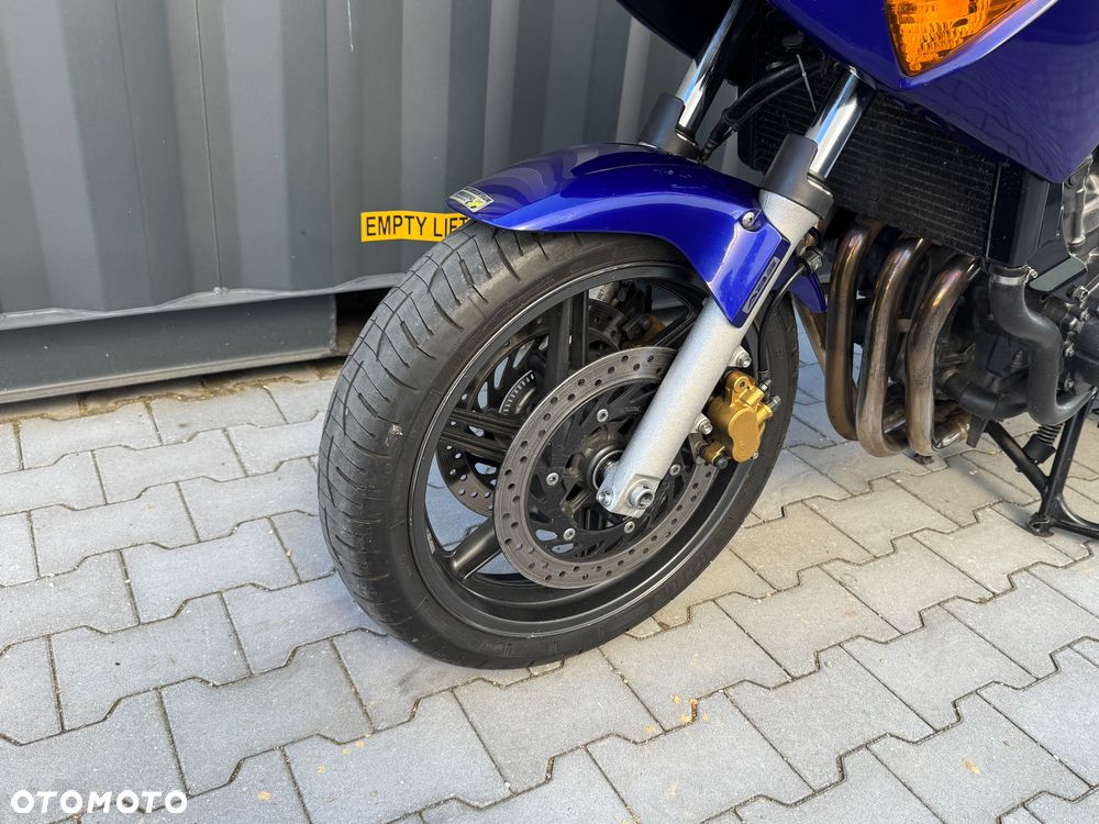 Honda CBF - 17