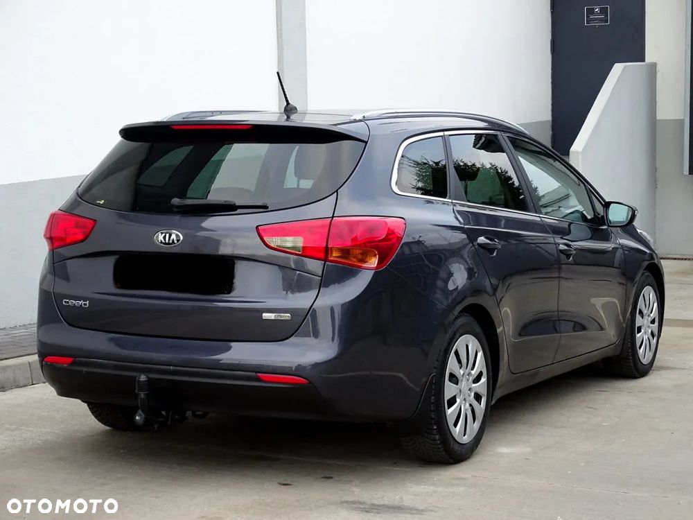 Kia Ceed - 6
