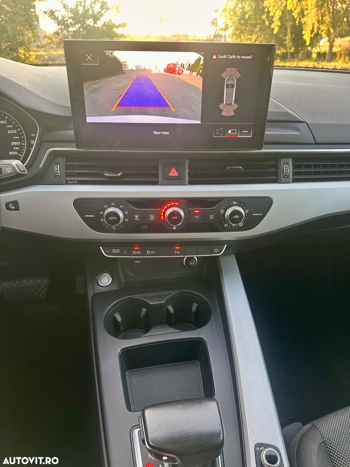 Audi A4 Avant 2.0 30 TDI S tronic MHEV Basic - 13