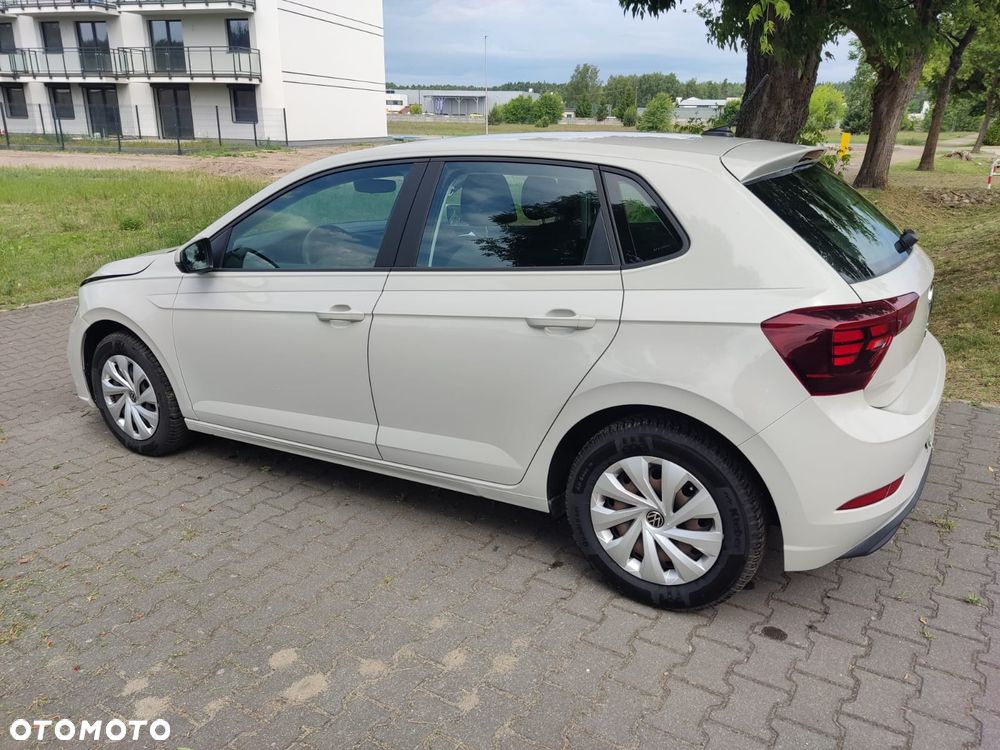 Volkswagen Polo - 11