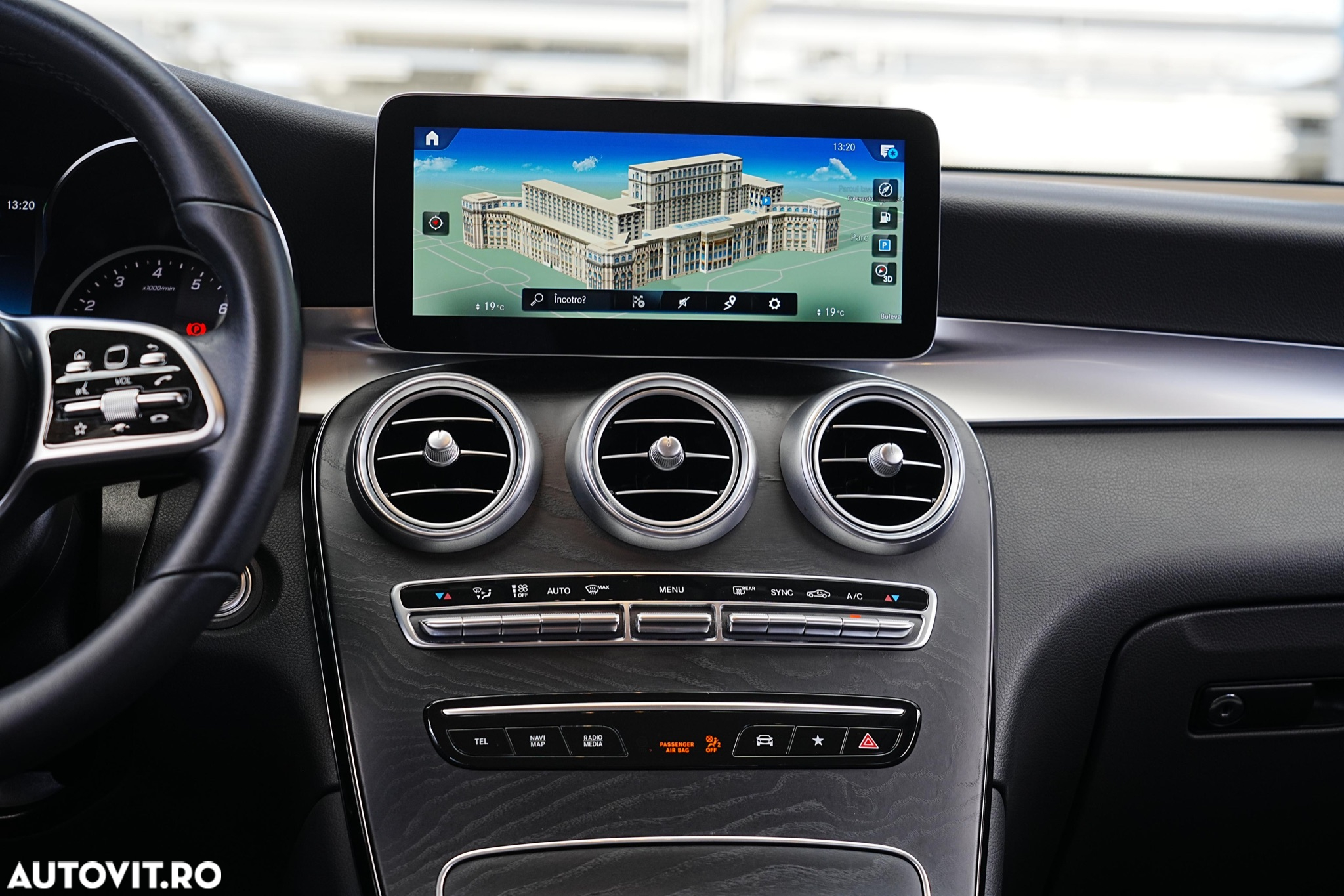 Mercedes-Benz GLC 200 4MATIC MHEV - 17