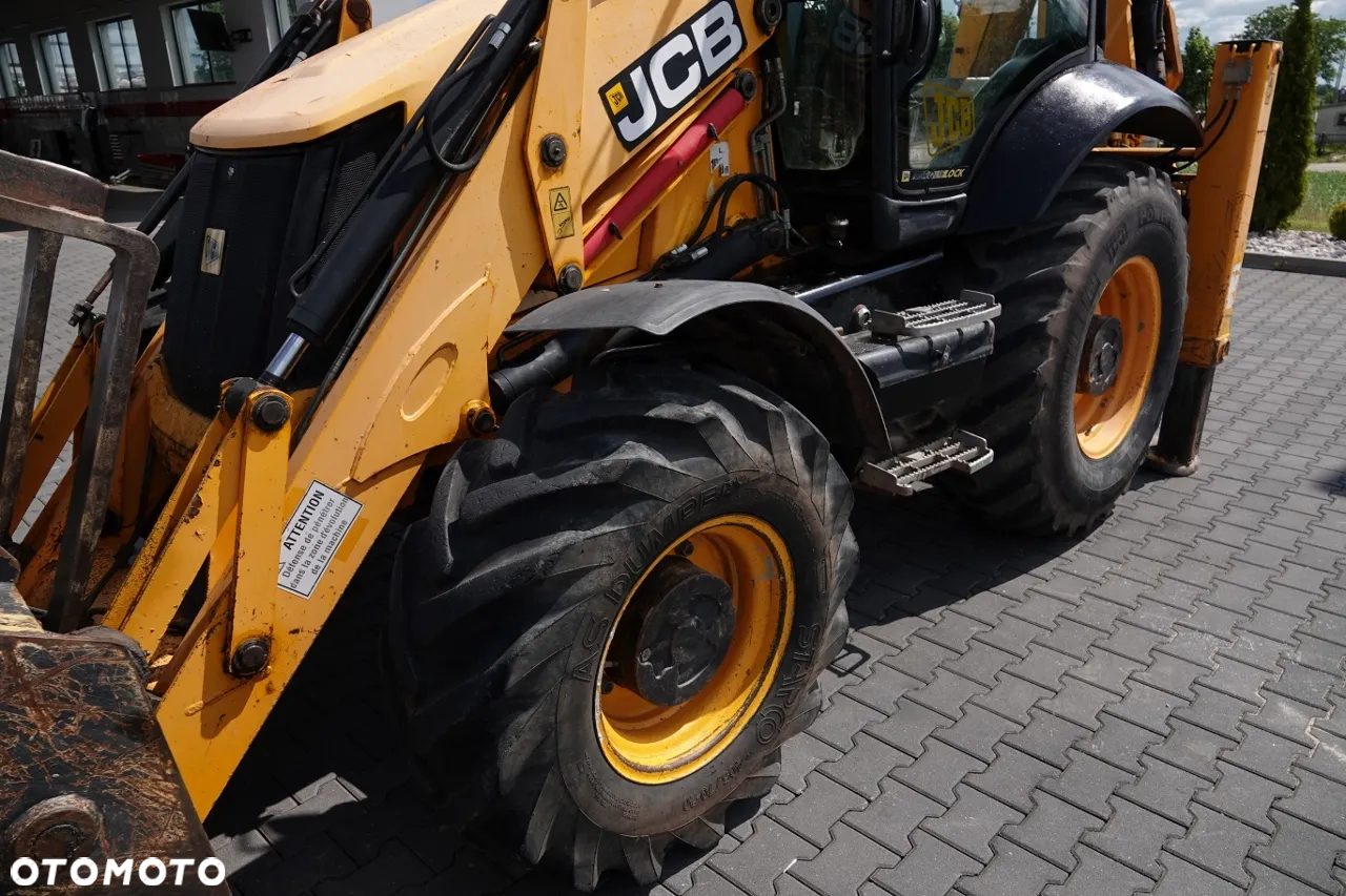 JCB 3CXCAEC / KOPARKO-ŁADOWARKA  / JOYSTICK / 2011 R - 20