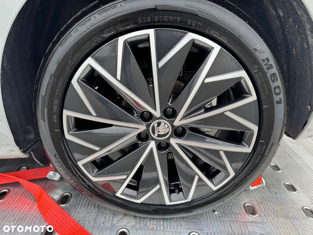 Skoda Scala 1.0 TSI Monte Carlo - 21