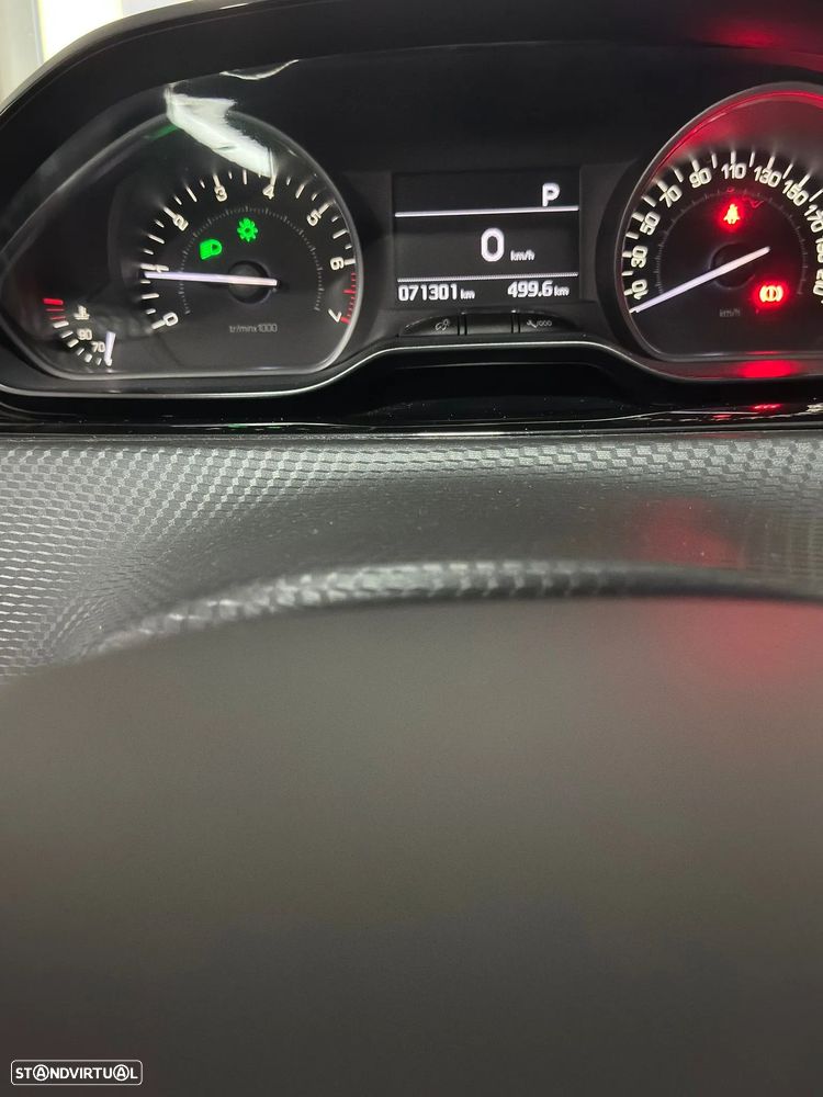 Peugeot 208 1.2 PureTech GT Line EAT6 - 14