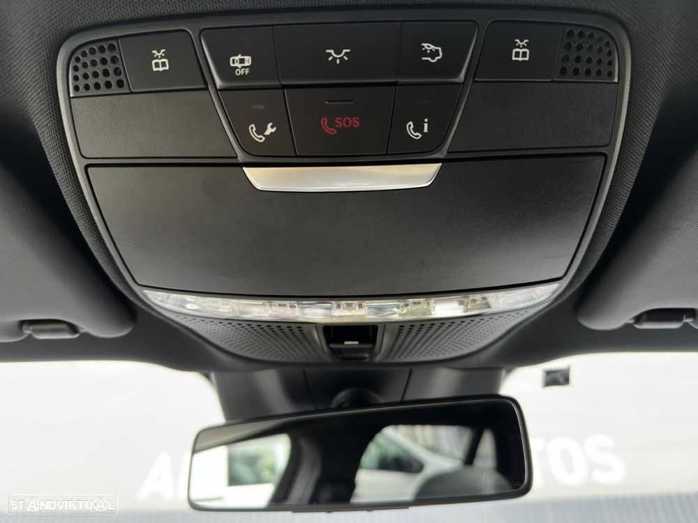 Mercedes-Benz E 220 d AMG designo - 12