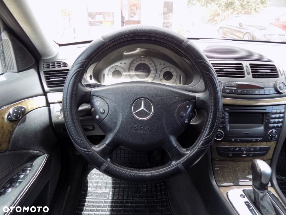 Mercedes-Benz Klasa E - 6