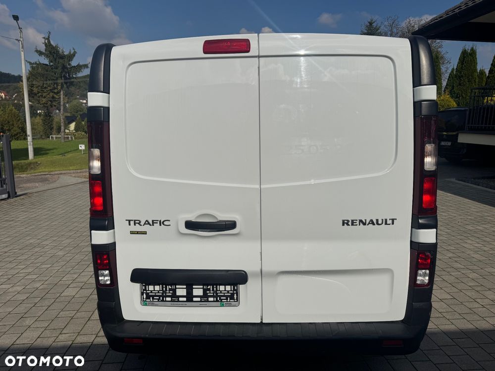 Renault Trafic - 8