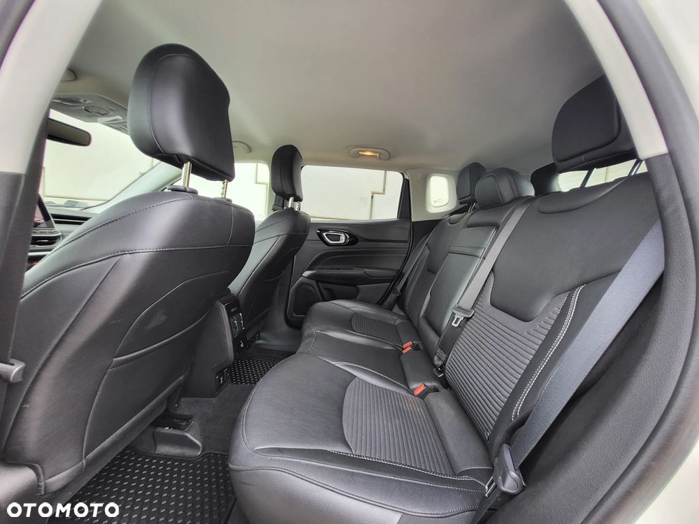 Jeep Compass 1.3 GSE T4 Automatik Limited - 23