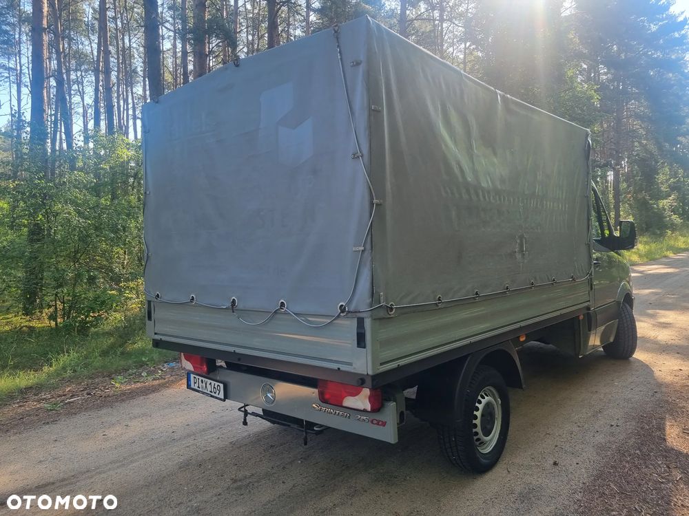 Mercedes-Benz Sprinter - 29