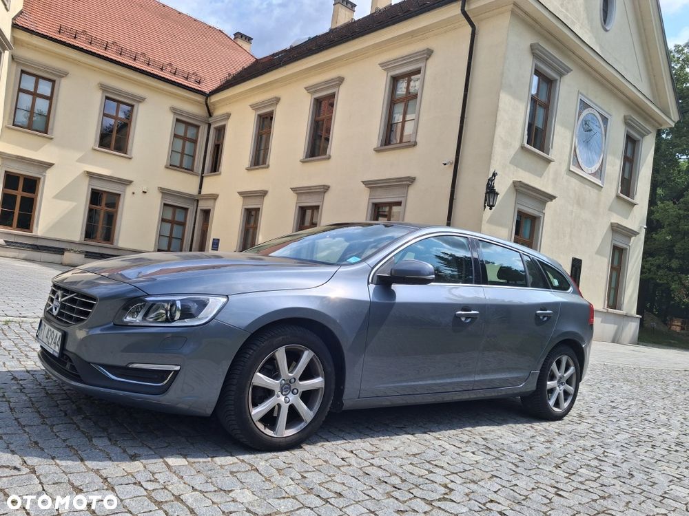 Volvo V60 - 1