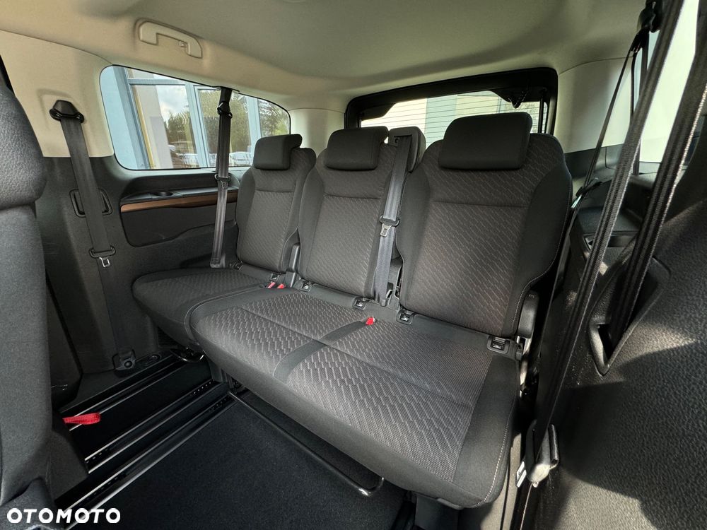 Toyota Proace Verso - 16