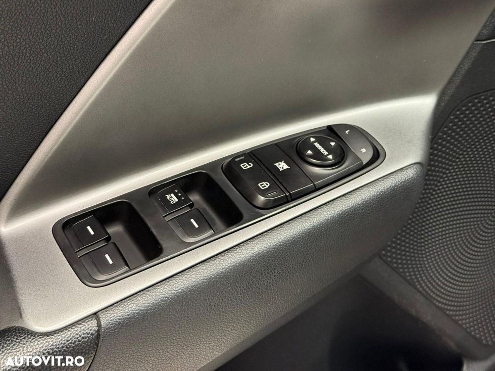 Kia Niro - 10