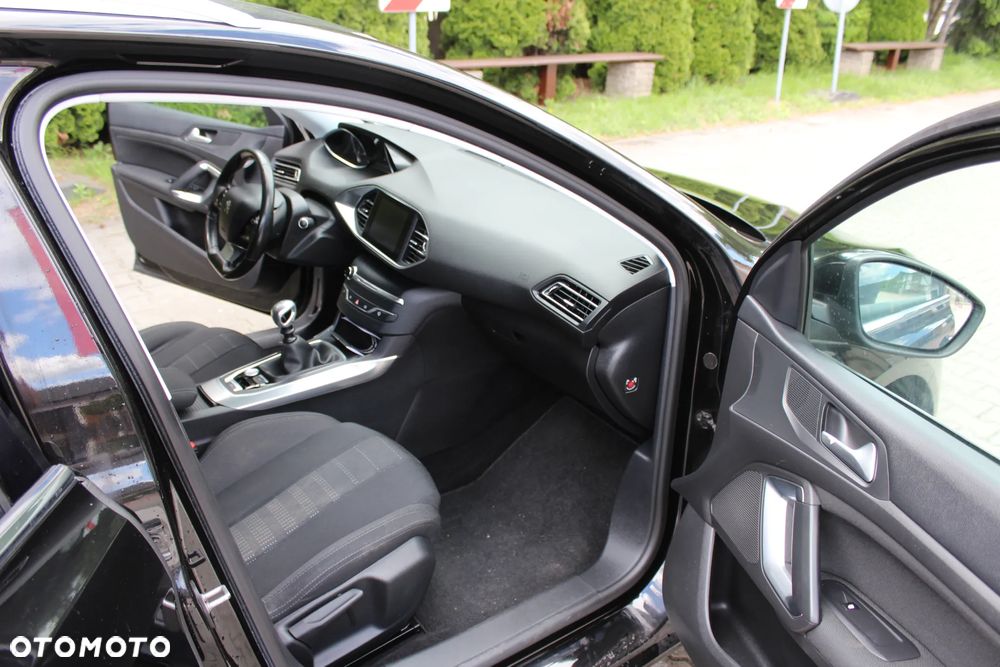 Peugeot 308 BlueHDi 150 Stop & Start Active - 30