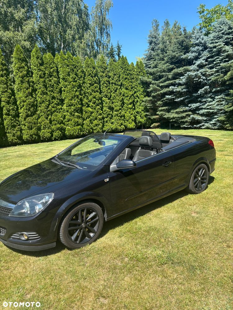 Opel Astra 2.0 T Cosmo - 2