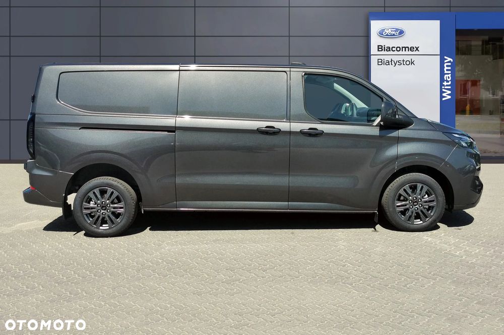 Ford TRANSIT CUSTOM - 8