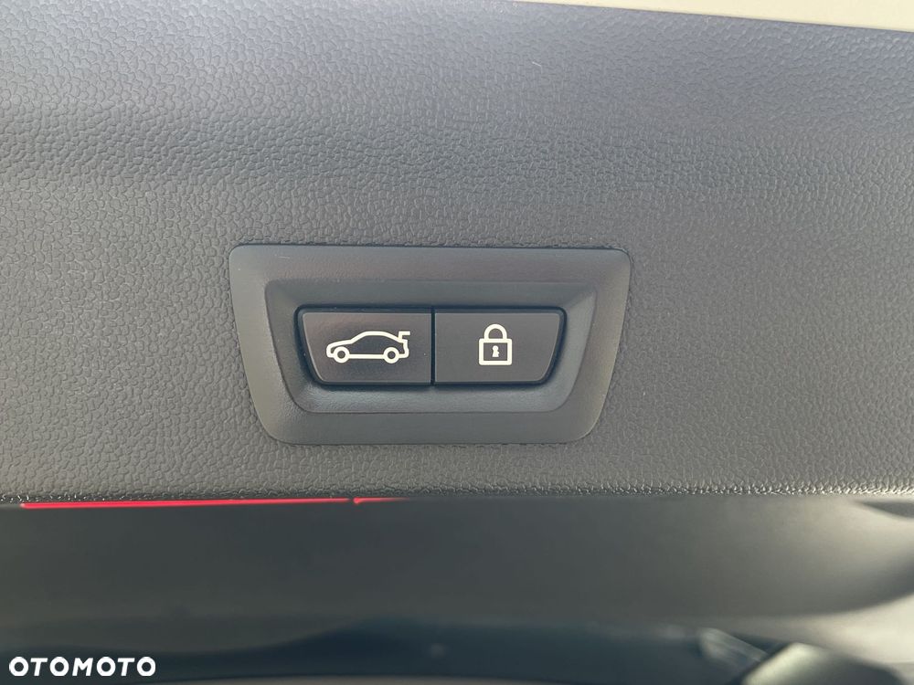 MINI Countryman Cooper Classic Trim - 36