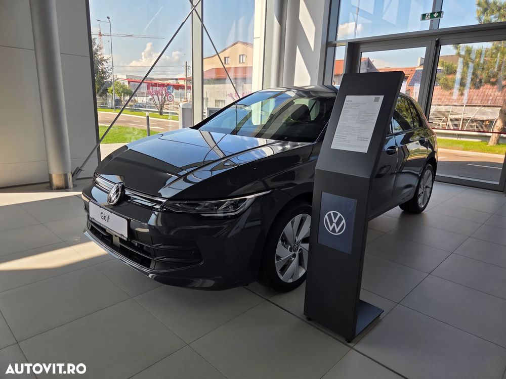Volkswagen Golf 1.5 eTSI DSG MHEV Life - 3