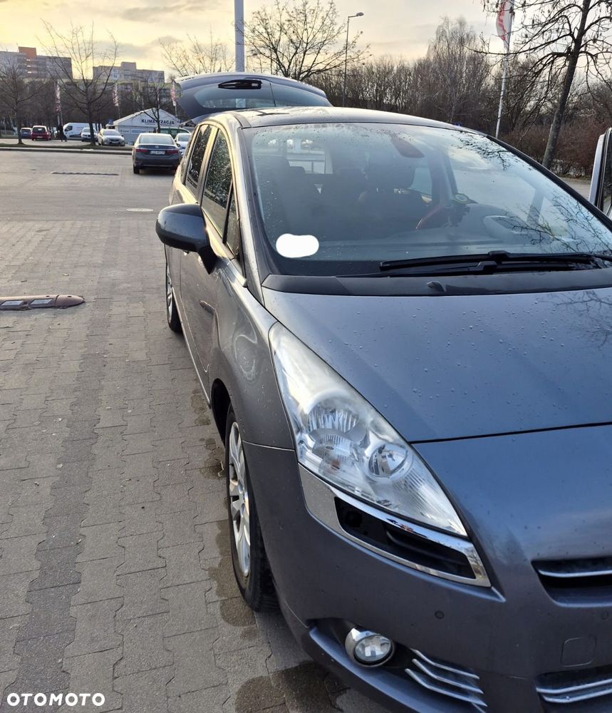 Peugeot 5008 - 4