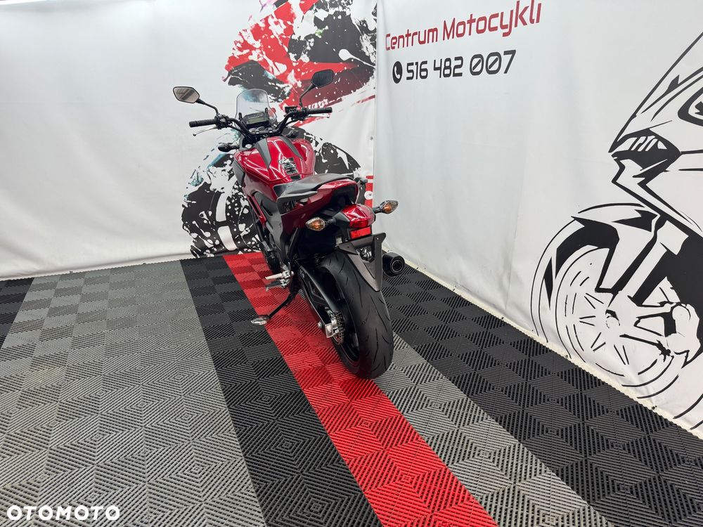 Honda NC - 27