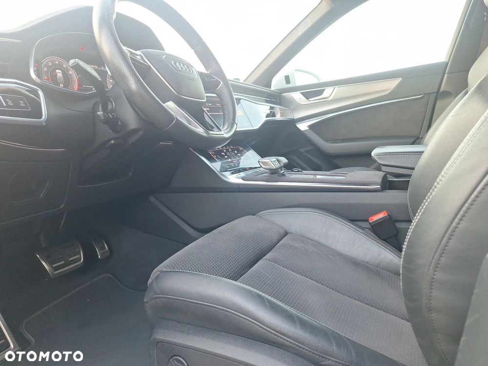 Audi A6 Avant 45 TFSI quattro S tronic - 12