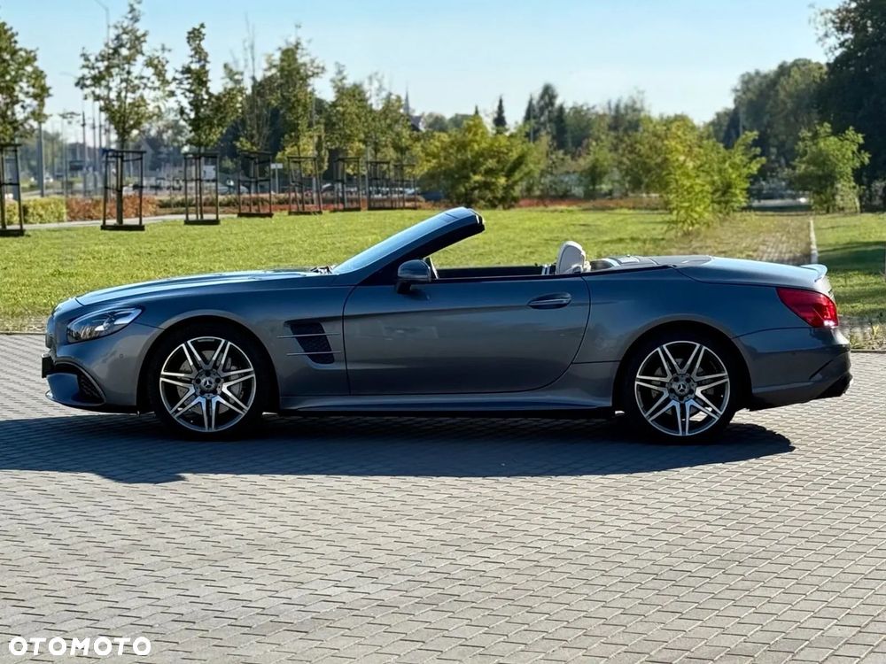 Mercedes-Benz SL - 10