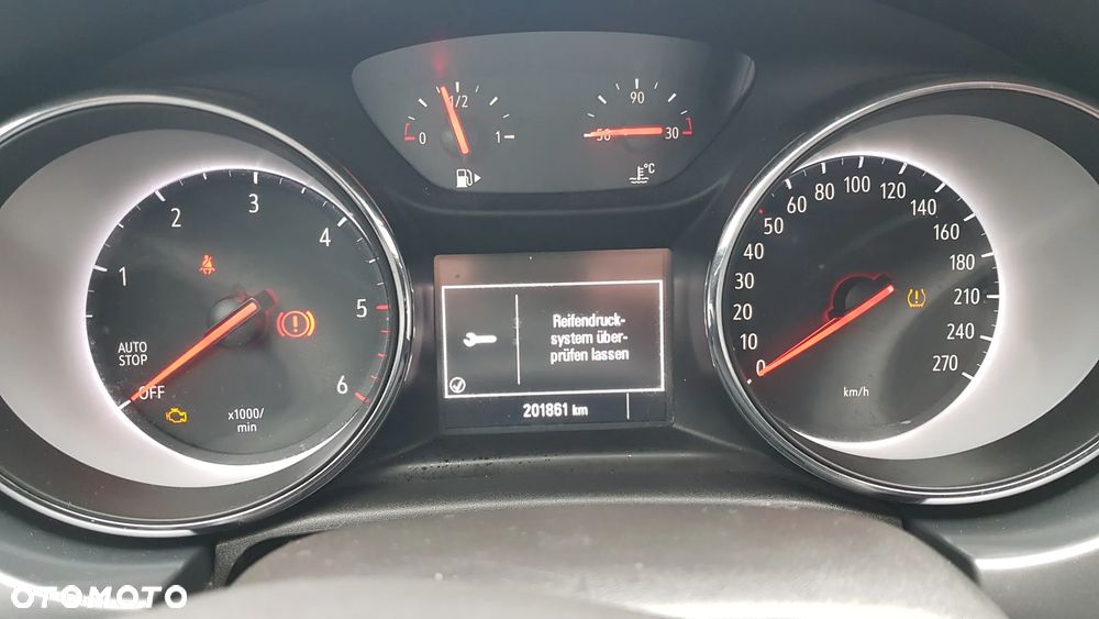 Opel Astra 1.6 D (CDTI) Start/Stop Edition - 11