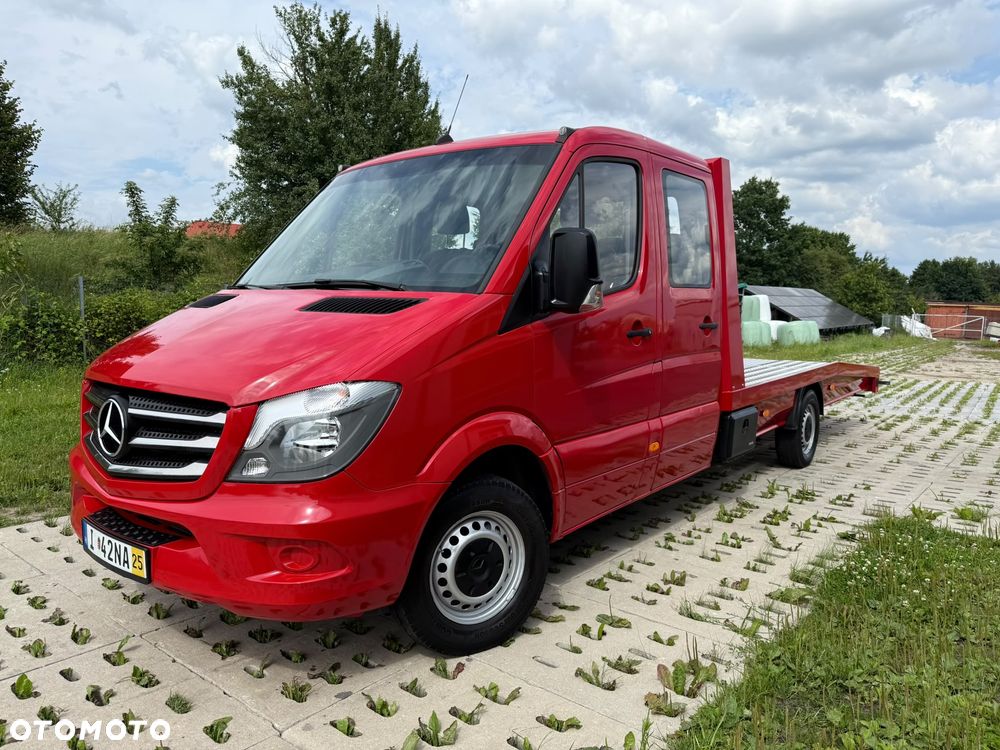 Mercedes-Benz Sprinter - 1