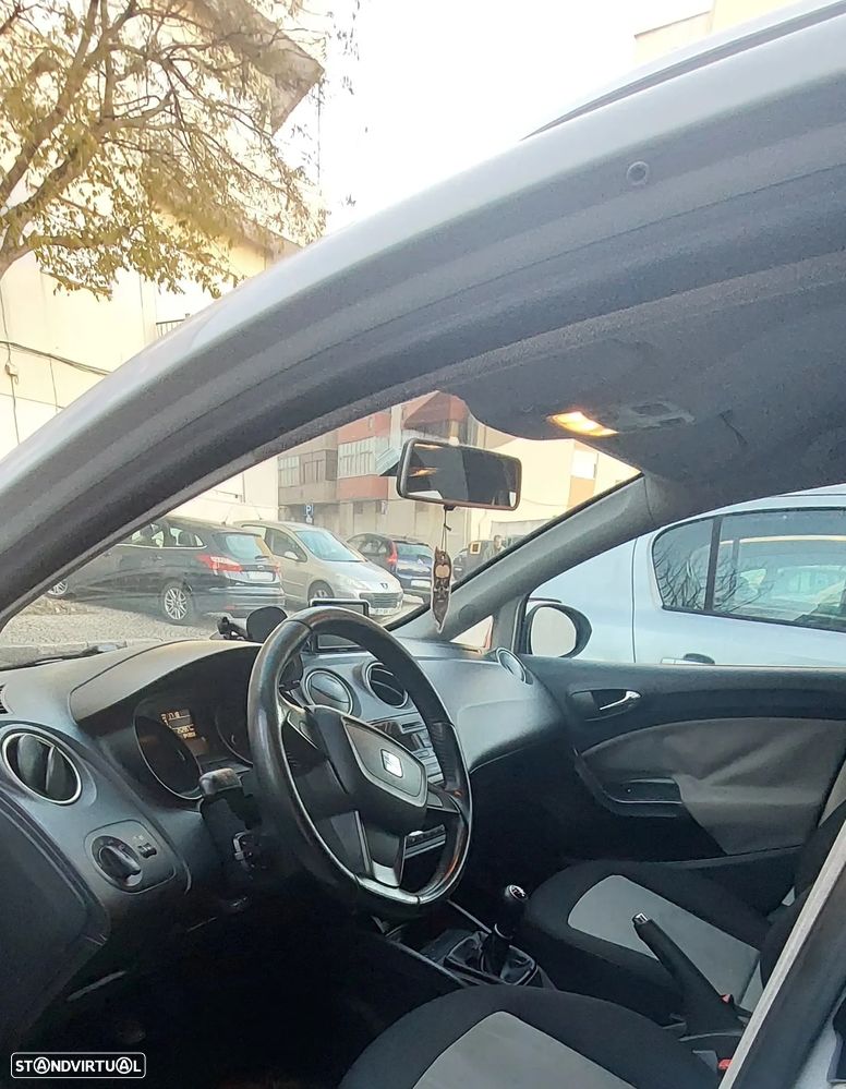 SEAT Ibiza ST 1.2 TDI CR Ecomotive Style - 2