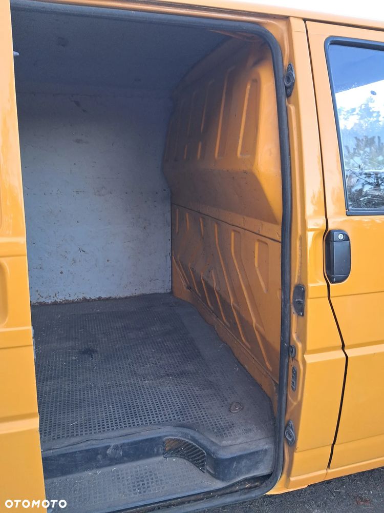Volkswagen T4 Furgon - 11