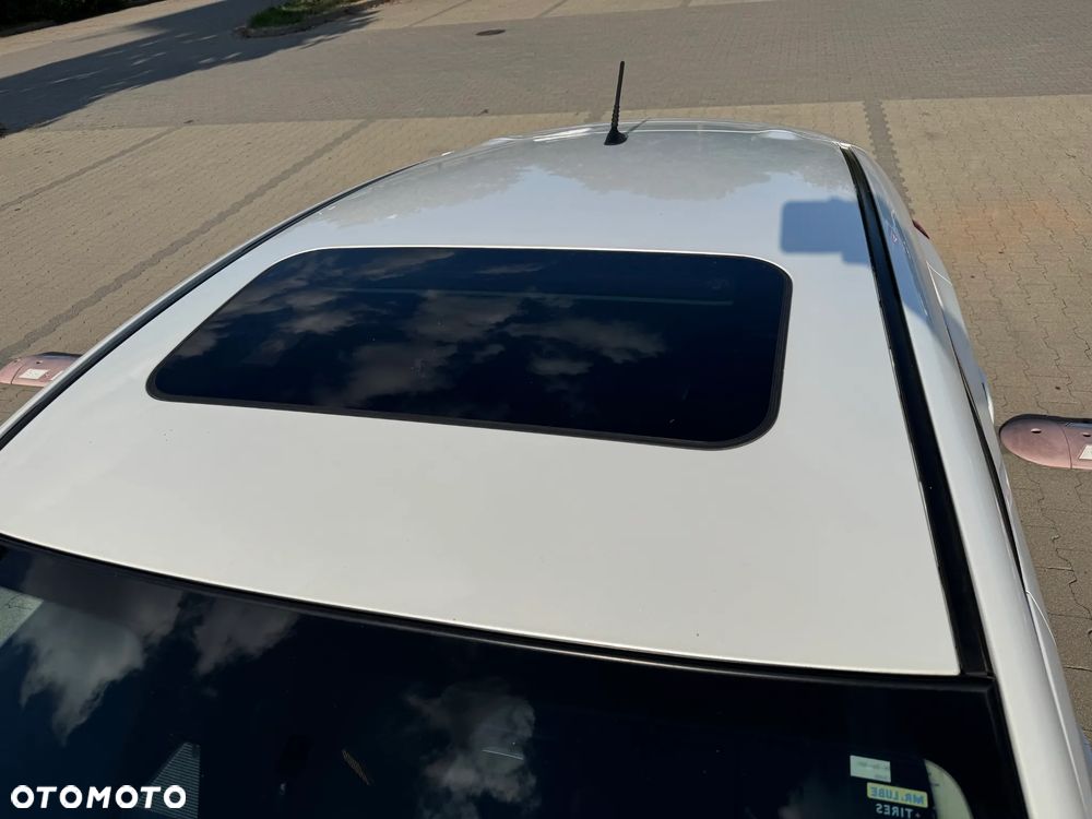 Mazda 3 - 10