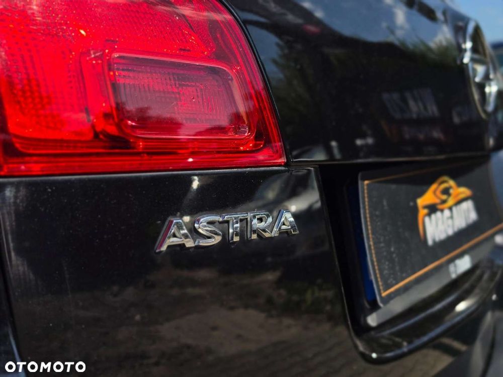 Opel Astra - 25