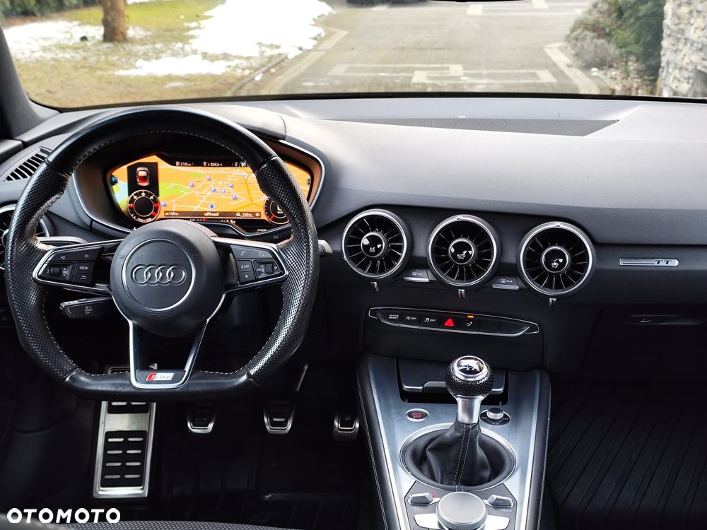 Audi TT Coupé - 7