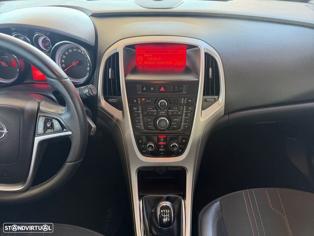 Opel Astra 1.7 CDTi Executive Start/Stop - 9