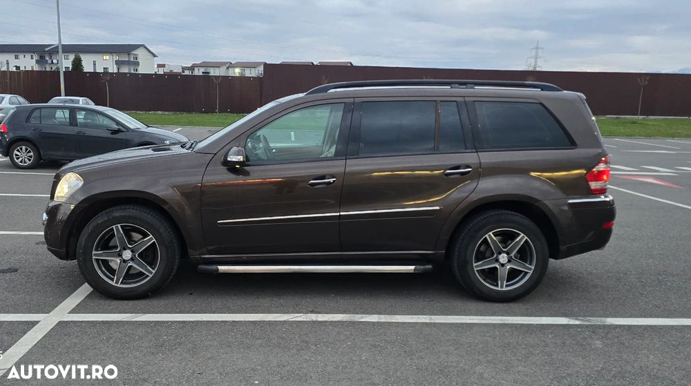 Mercedes-Benz GL - 8