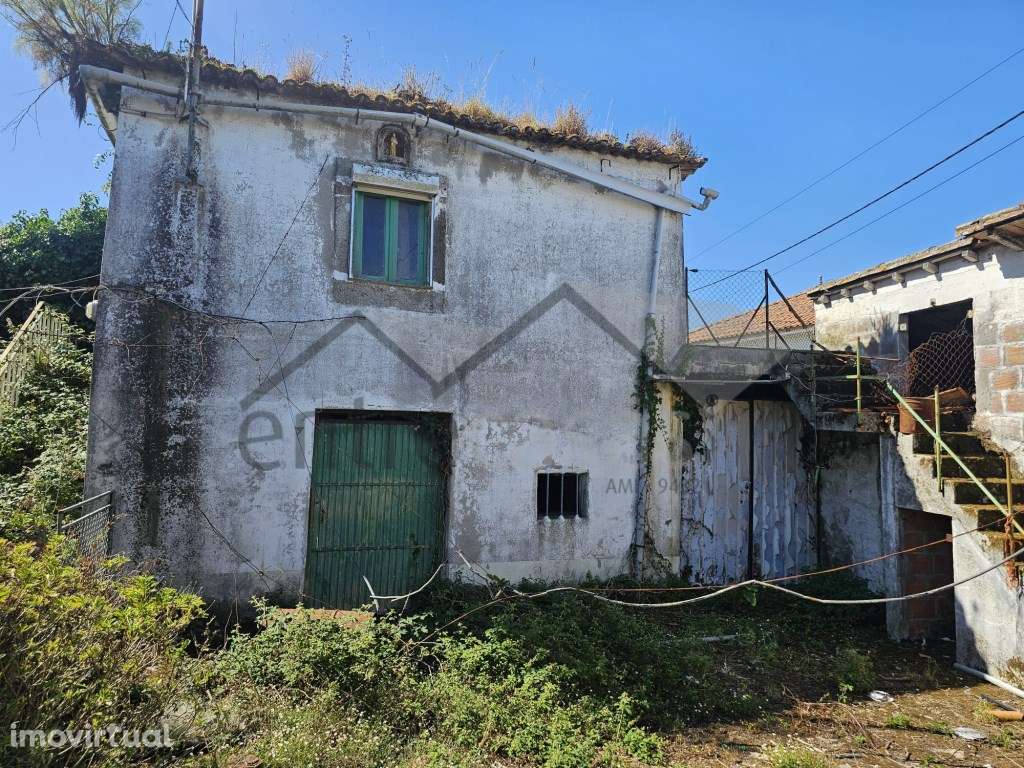 Quintinha com Moradia para Reconstrução - Grande imagem: 3/9