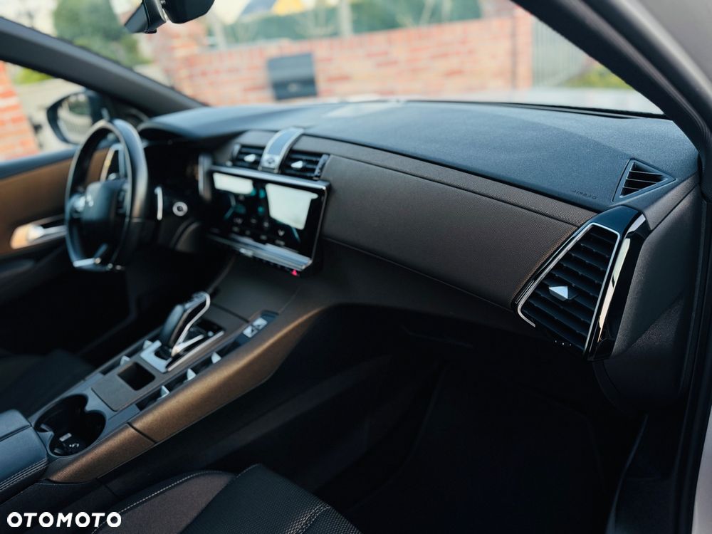 DS Automobiles DS 7 Crossback 1.6 E-Tense Bastille + - 19