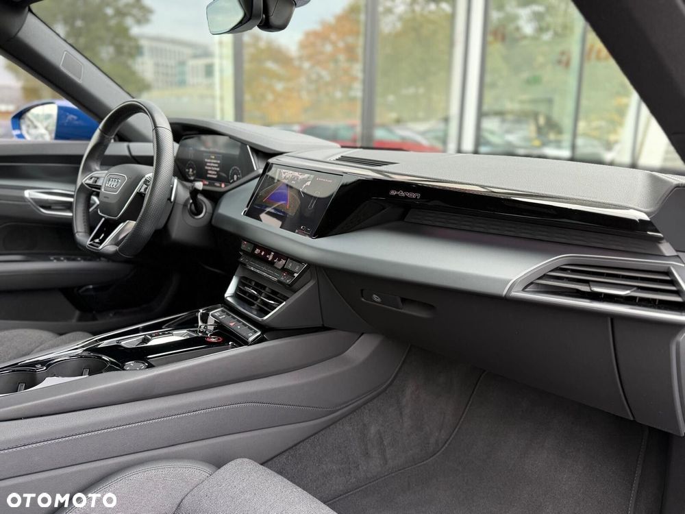 Audi e-tron GT - 13