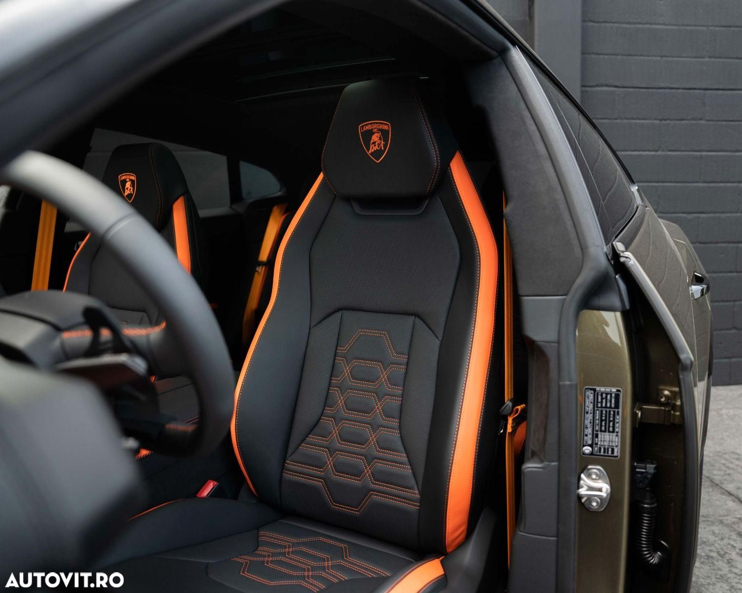 Lamborghini URUS - 13