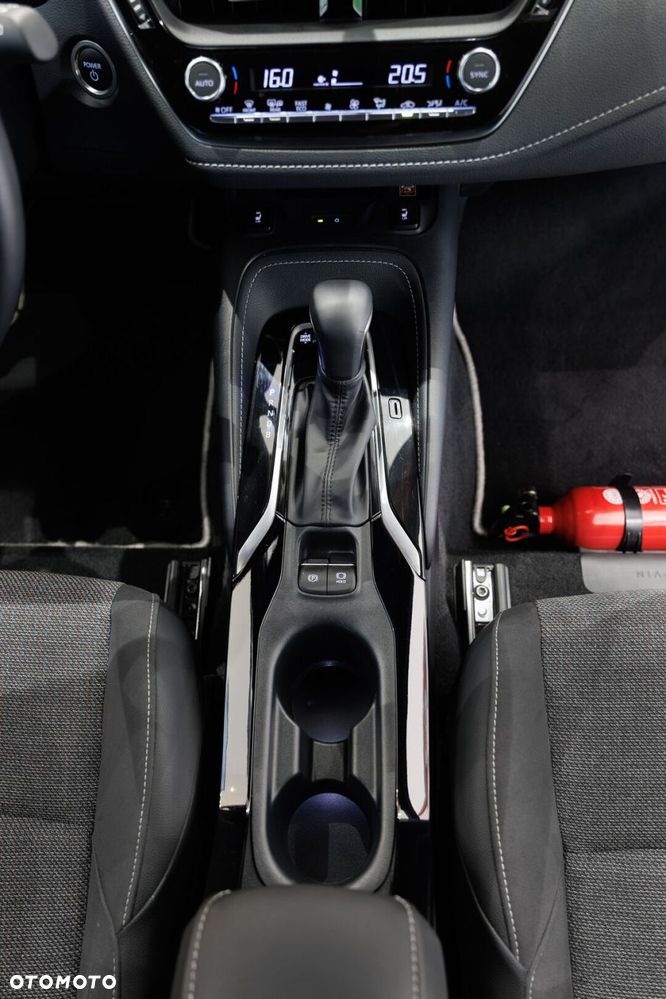 Toyota Corolla 1.8 Hybrid Style - 32